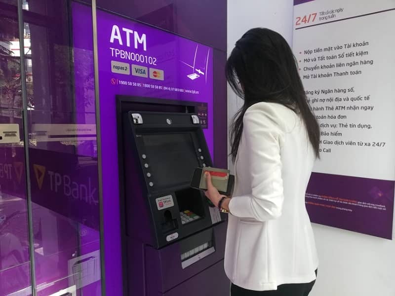 Đổi mã PIN tại cây ATM