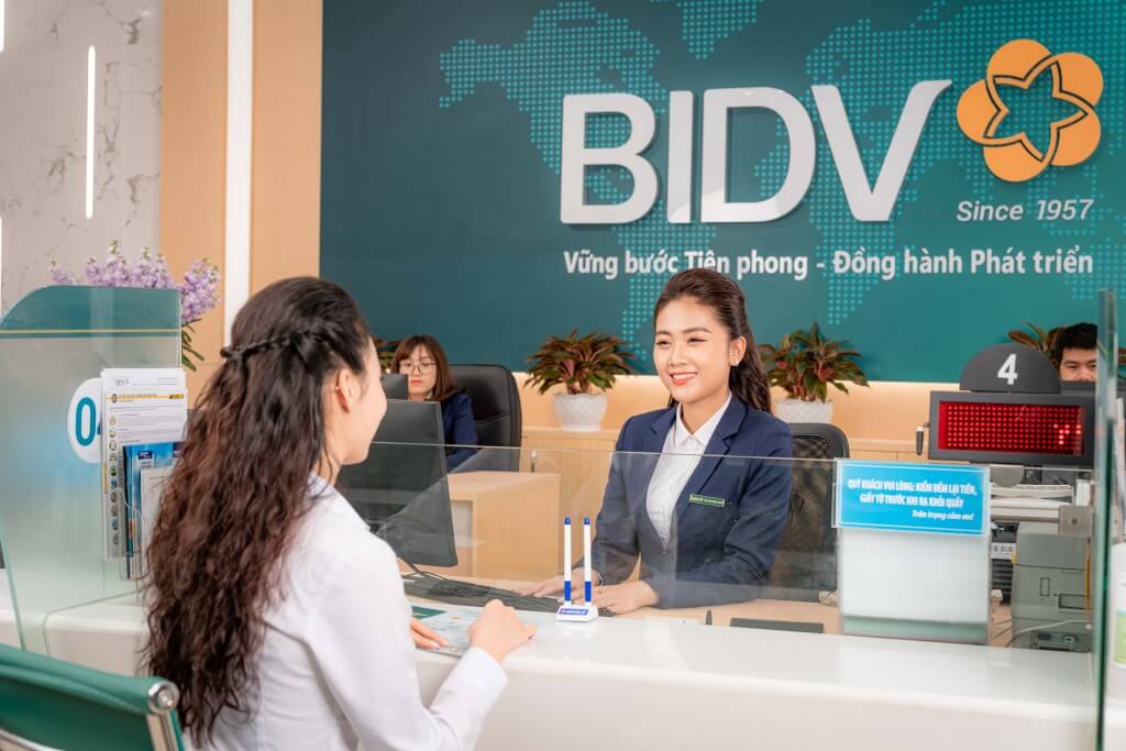 Mở thẻ tín dụng tại phòng giao dịch BIDV