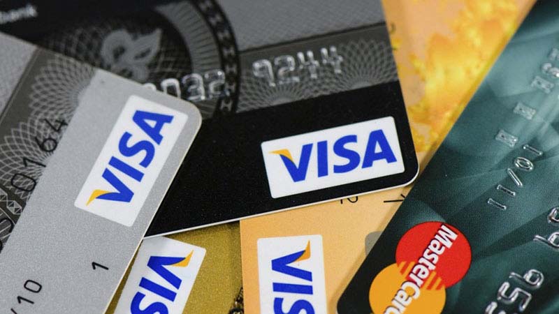 Thẻ Visa Debit là gì